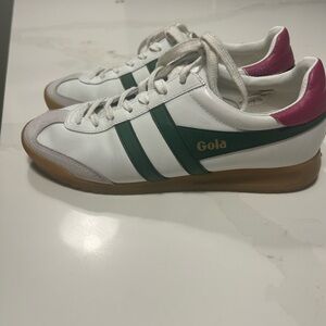 Gola White Leather Sneakers with Green Stripes and Pink Heel